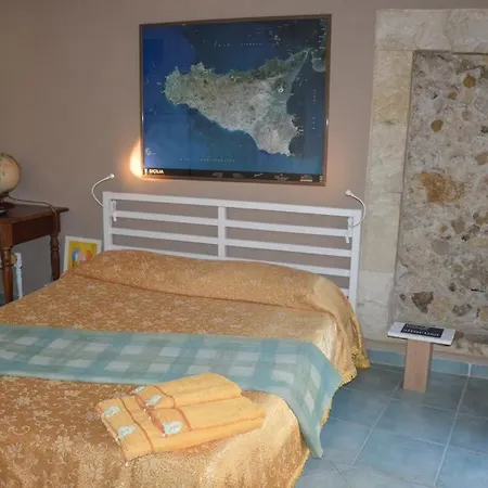 Spiraglio سيراكوزا